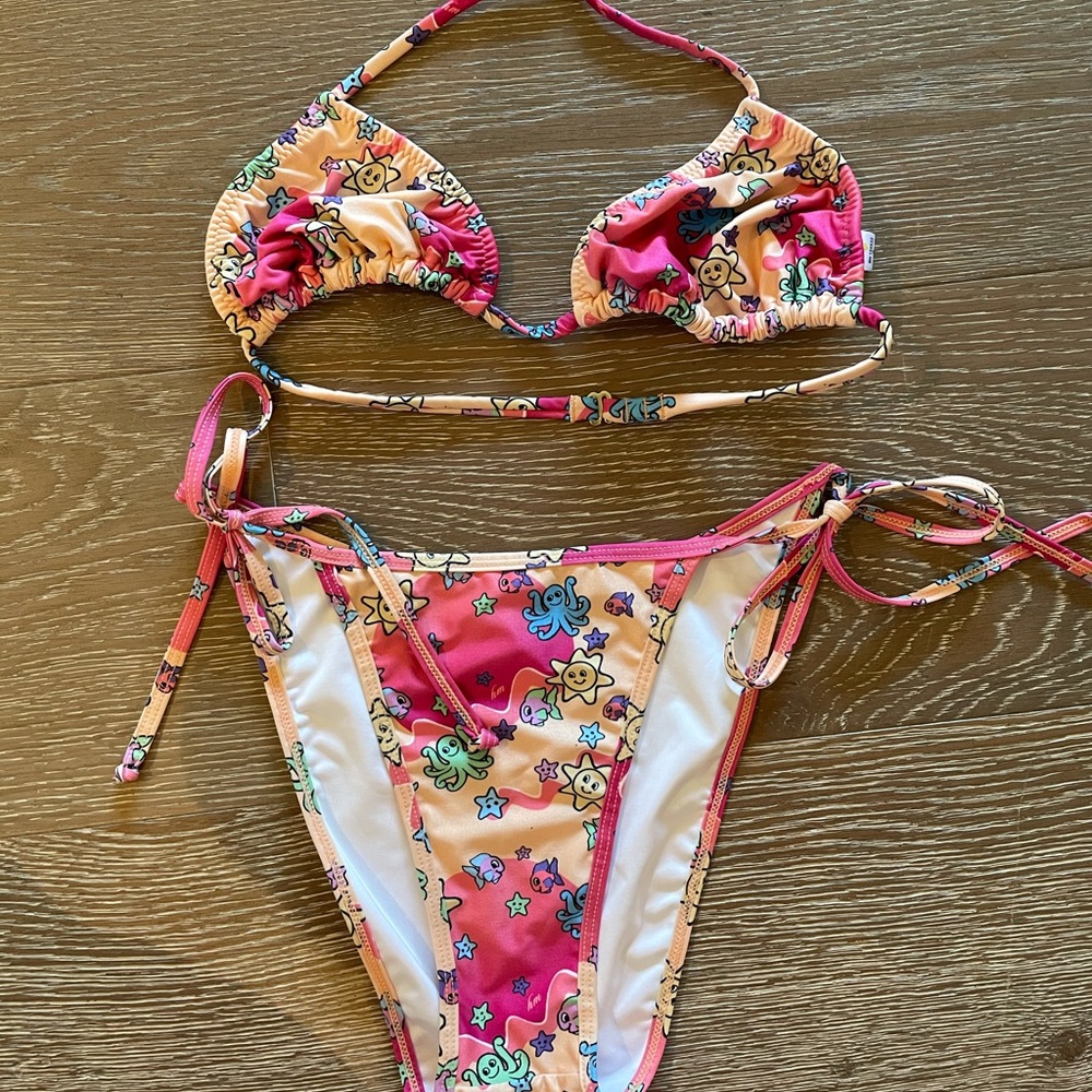 HEAVY MANNERS this magic moment bikini